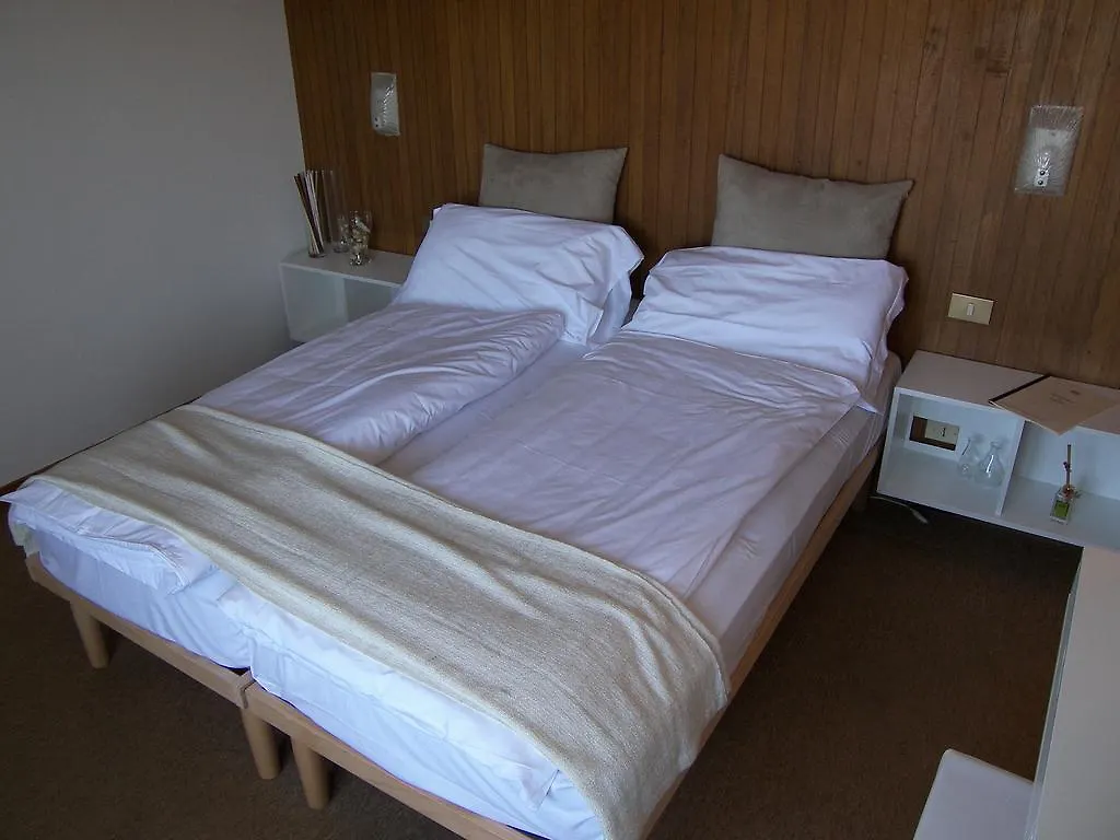 Albergo La Baita Asiago Otel